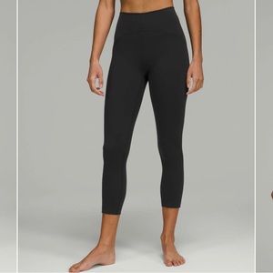 Lululemon Instill Crop 23”